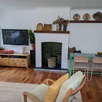 Heritage House With Alfresco Dining